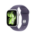 ساعة Apple Watch Series 11 - بنظام تحديد المواقع GPS - مقاس 42 ملم - هيكل فضي من الألومنيوم مع سوار رياضي بلون ضبابي أرجواني - مقاس M/L