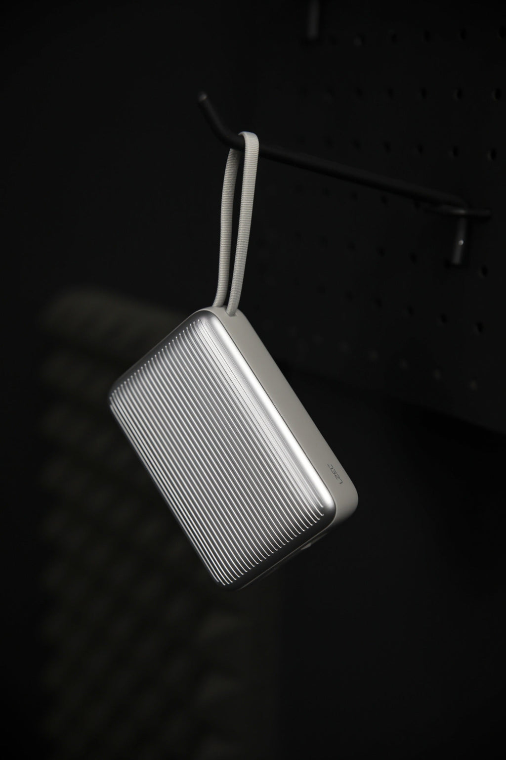 LZEL Neurode Sync - 10,000mAh PD Mini Power Bank 22.5W with Built-in Cable