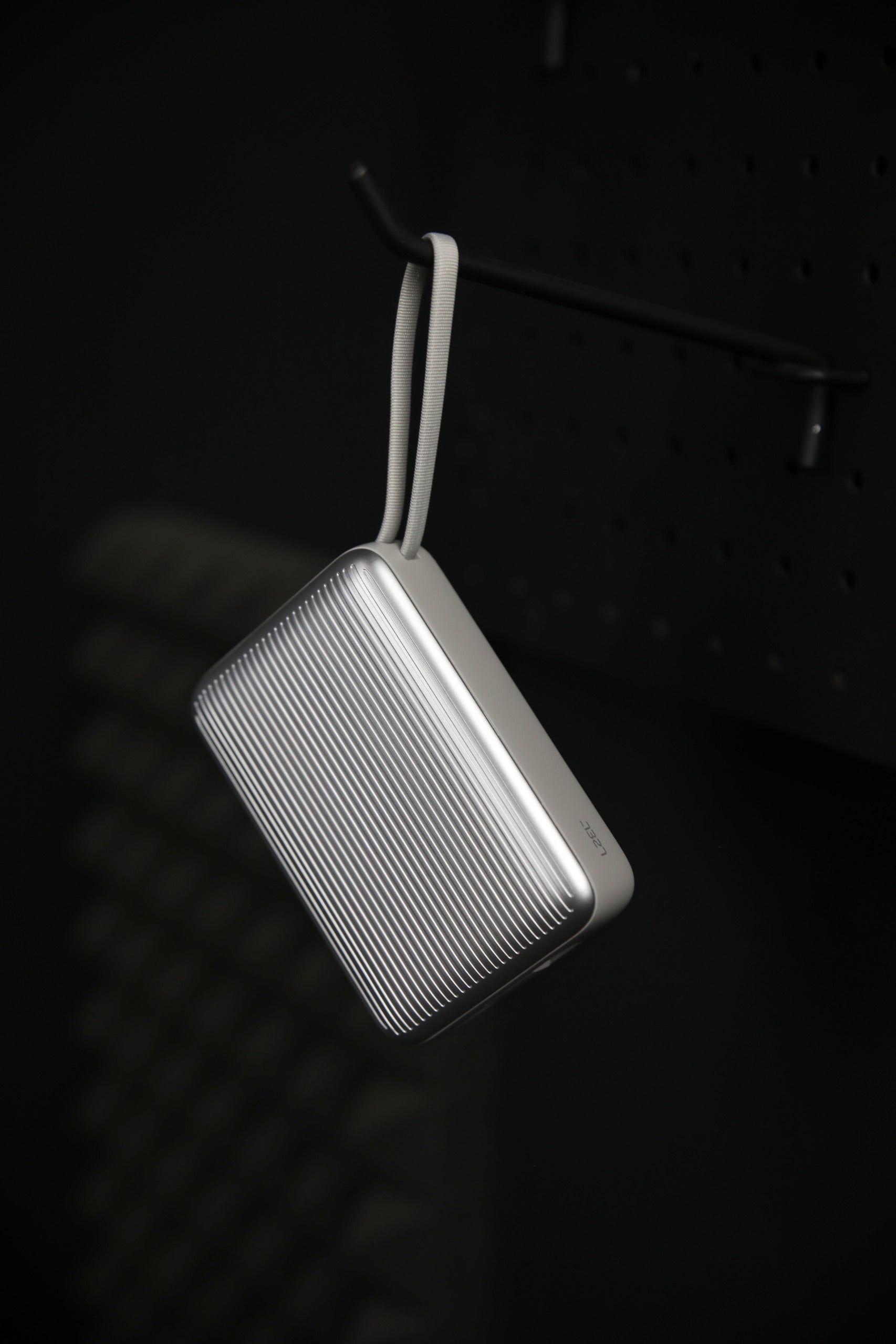 LZEL Neurode Sync - 10,000mAh PD Mini Power Bank 22.5W with Built-in Cable